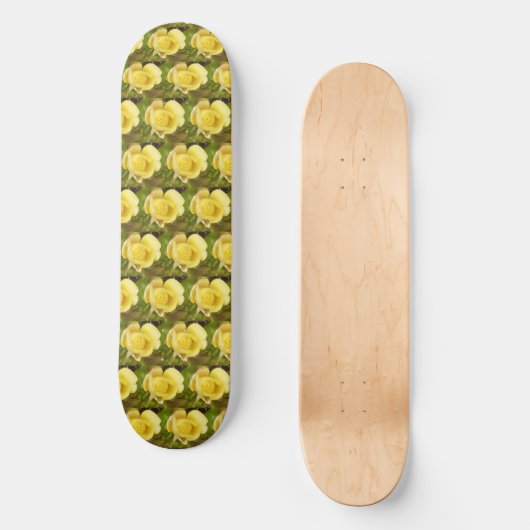 Geel Rosebud Skateboard (Voorkant)