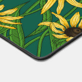 Geel Rudbekia op donkergroen Bureaumat (Hoek)