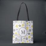 Geel Scandinavisch Bloempatroon Monogram Tote Bag<br><div class="desc">Scandinavische geïnspireerde monogram canvas tas met zwart-wit bloemmotief. Personaliseer door uw monogram toe te voegen. Deze bloemenzak is perfect voor als een gepersonaliseerd cadeau. Overeenkomende objecten zijn beschikbaar.</div>