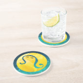 Geel sterrenbeeld Leo op Blauwgroen sterrenhemel Zandsteen Onderzetter (Zijkant)