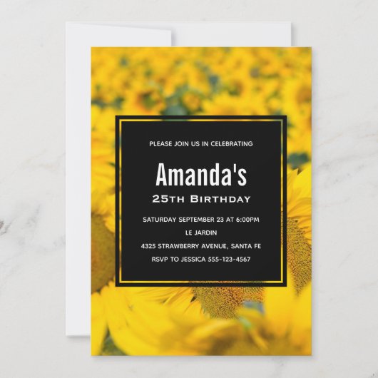 Geel veld van zonbloemen, geboortedag kaart (Voorkant)