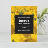 Geel veld van zonbloemen, geboortedag kaart (Staand voorkant)