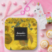 Geel veld Zonnebloemen Fotografie van de verjaarda Papieren Bordje (Feest)