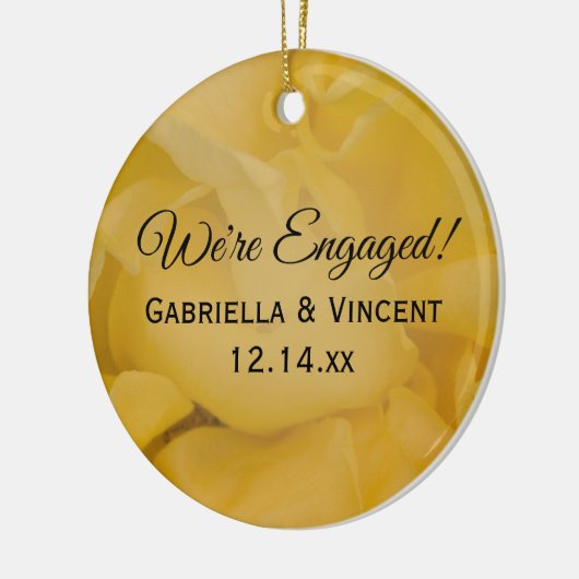 Geel Verloving van rozenbloemen Keramisch Ornament (Links)