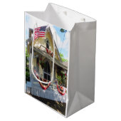 Geel Victoriaans met Bunting - Martha's wijntuin Medium Cadeauzakje (Voorkant Gekanteld)