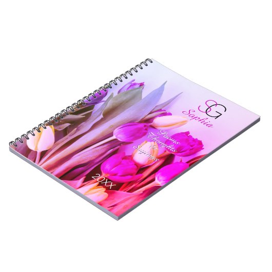 Geel Violet Roze Tulpen Naam Monogram Titel Jaar Notitieboek (Linkerzijde)