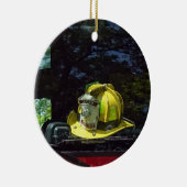 Geel Vuur Kapitein's Helm Keramisch Ornament (Rechts)