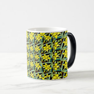 Geel Waardevol Bloemen Patroon Magische Mok