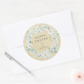 Geel + White Floral Wreate Paasbericht Ronde Sticker (Envelop)
