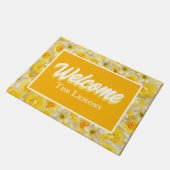 Geel & Wit Bloemen Personaliseer Entryway Welkom Deurmat (Schuin)