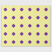 Geel wit Chevron Paars Quatrefoil Monogram Cadeaupapier (Vlak)