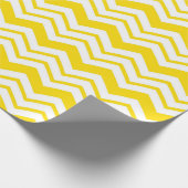 Geel Wit Chevron Zigzag Patroon Ontwerp  Cadeaupapier (Hoek)