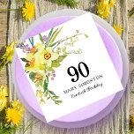 Geel Witte Daffodil 90th Birthday Party Napkins Servet<br><div class="desc">Zeer geel papier voor een 90e verjaardag feest. Daffodils en kleine paarse en witte bloemen worden in Boho groen genaaid tot creëer een mooie lenteskoet. 90 is in grote tekst geschreven met de naam van de verjaardagsfeestdag hieronder en dan One Hundredth Birthday. Alle tekst kan worden aangepast. U kunt dus...</div>