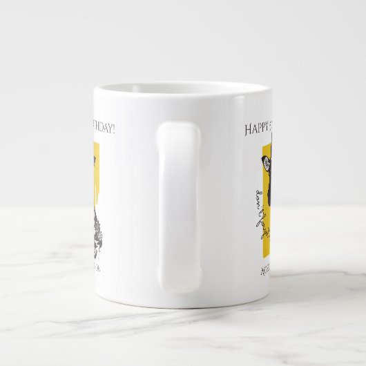 Geel witte en zwarte Funky Cool Giraffe Birthday Grote Koffiekop (Achterkant)