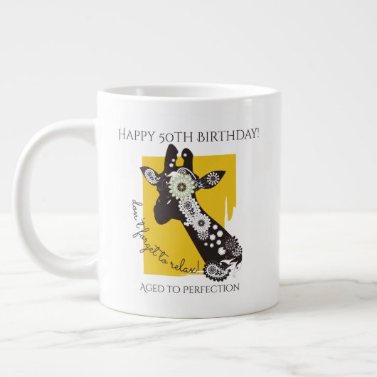 Geel witte en zwarte Funky Cool Giraffe Birthday Grote Koffiekop (Links)