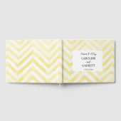 Geel Zigzag Strepen Bruiloft Gastenboek (Volledig)