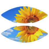 Geel Zonnebloem en Bijen op Blue Sky Football (Panelen)