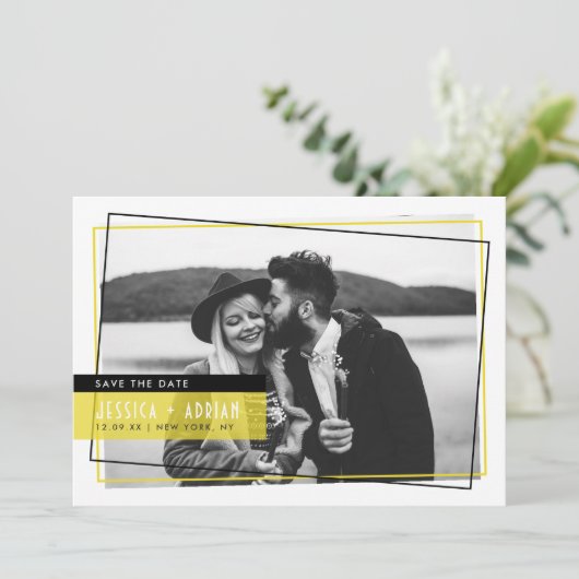 Geel & Zwart Abstract Lijst Foto Sla de datum op Save The Date (Staand voorkant)