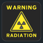 Geel & Zwart Radiation Warning Sticker<br><div class="desc">Waarschuwing - Straling - gele en zwarte sticker met een stralingswaarschuwingsteken.</div>