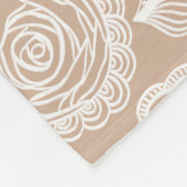 Geelbruine en witte retro bloemen en vlinders fleece deken (Hoek)