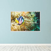 Geelstaartclownvis Canvas Afdruk (Insitu (Houten vloer))