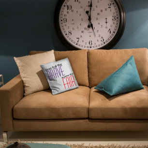 Geen enkel woord behalve het dappere paars kussen