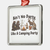 Geen feest zoals een kampeerfeest metalen ornament (Links)
