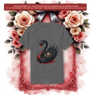Geen Gewone Zwaan – Prikkels, Schedels & Sass. T-shirt