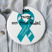 Geen knuffels op deze zijknop. ronde button 6,0 cm (In situ)