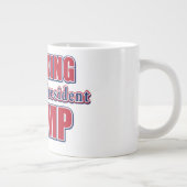 Geen koning, gewoon een echte president grote koffiekop (Rechts)