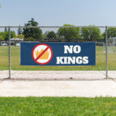 GEEN KONINGEN! Anti-Trump DK Blue OD Spandoek (Insitu)