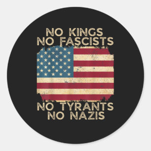 Geen Koningen In Amerika Geen Fascisten Wij Het Vo Ronde Sticker