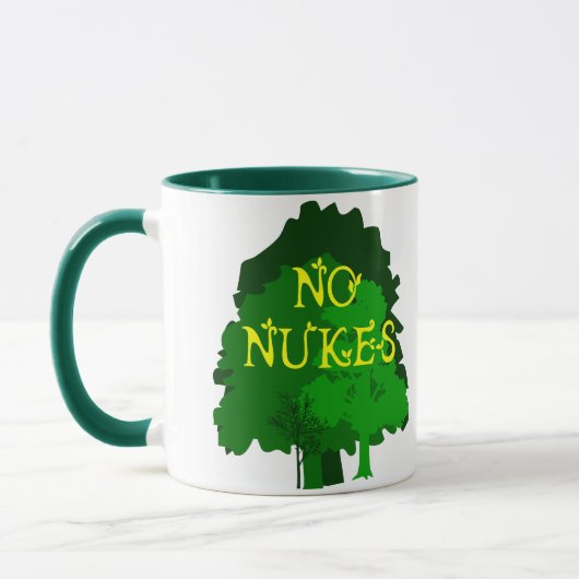 Geen Nukes met Mok groene bomen koffie (Links)