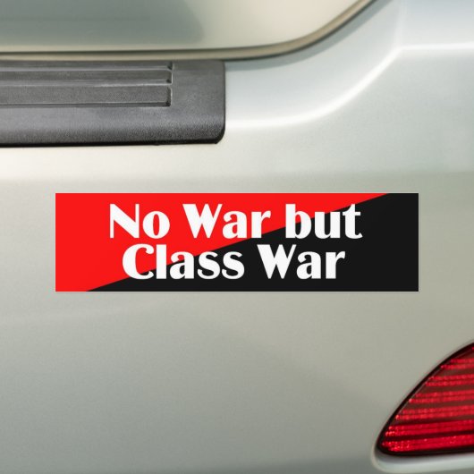 Geen oorlog maar klasse 2 sticker (Op auto)