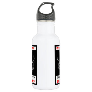 Geen paniek! Dit is slechts een simulatiesoftware Waterfles