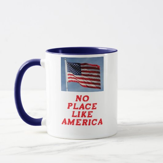 GEEN PLAATS ZOALS DE AMERIKAANSE KOFFIE MOK (Links)