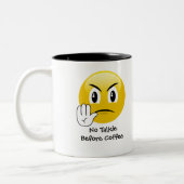 Geen praatje voor Coffee Emoji Mok (Links)