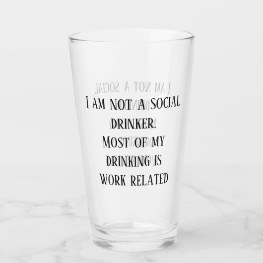 Geen sociale drinker Funny Pint Stein Glas (Achterkant)