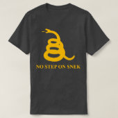 GEEN STAP OP SNEK GOLD T-SHIRT (Design voorkant)
