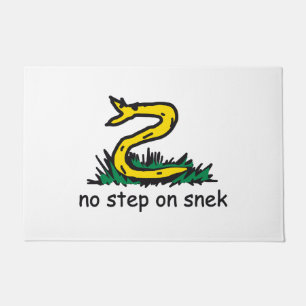Geen stap op snek memes Gadsden parodie SnekRight Deurmat