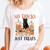 Geen trucs alleen trakteert zwarte kat  Halloween Tri-Blend Shirt