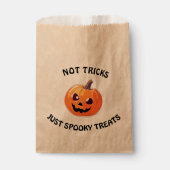 Geen trucs Gewoon griezelige traktaties schattig H Bedankzakje (Voorkant)