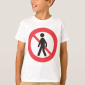 Geen voetgangers wegbord t-shirt (Voorkant)