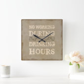 Geen werk tijdens de Drink wandklok (Huis)