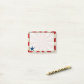 Geëneerde glorie - Rood, wit en blauw Post-it® Notes (Op bureau)