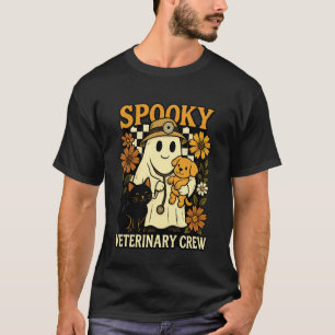 Geest die zwarte kat vasthoudt, hond dierenarts Ha T-shirt