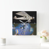 GEEST VAN ST. LOUIS VIERKANTE KLOK (Huis)