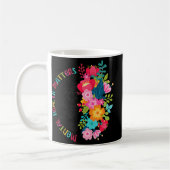 Geestelijke gezondheidskwesties Bloemen verspreide Koffiemok (Links)