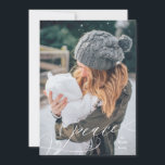 Geëxpandeerde vredesoverlay feestdagenkaart<br><div class="desc">Deze kaart was ontworpen als een vakantiewens voor vrede in een eenvoudige,  elegante bekleding om een mooie familiefoto te tonen. De backer kan ook worden aangepast om een extra familiefoto met een achtergrond van de douanekleur in plaats van het streepgebrek te shows.</div>