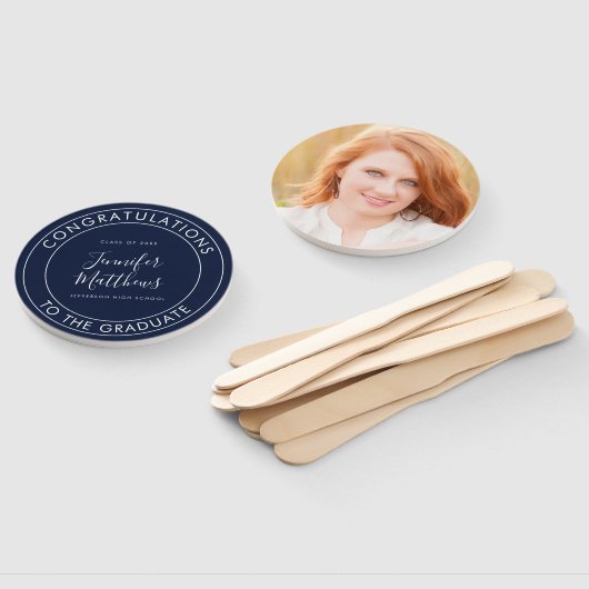 Gefeliciteerd aan The Afstuderen Navy Blue Handwaaier (Niet-gemonteerd)